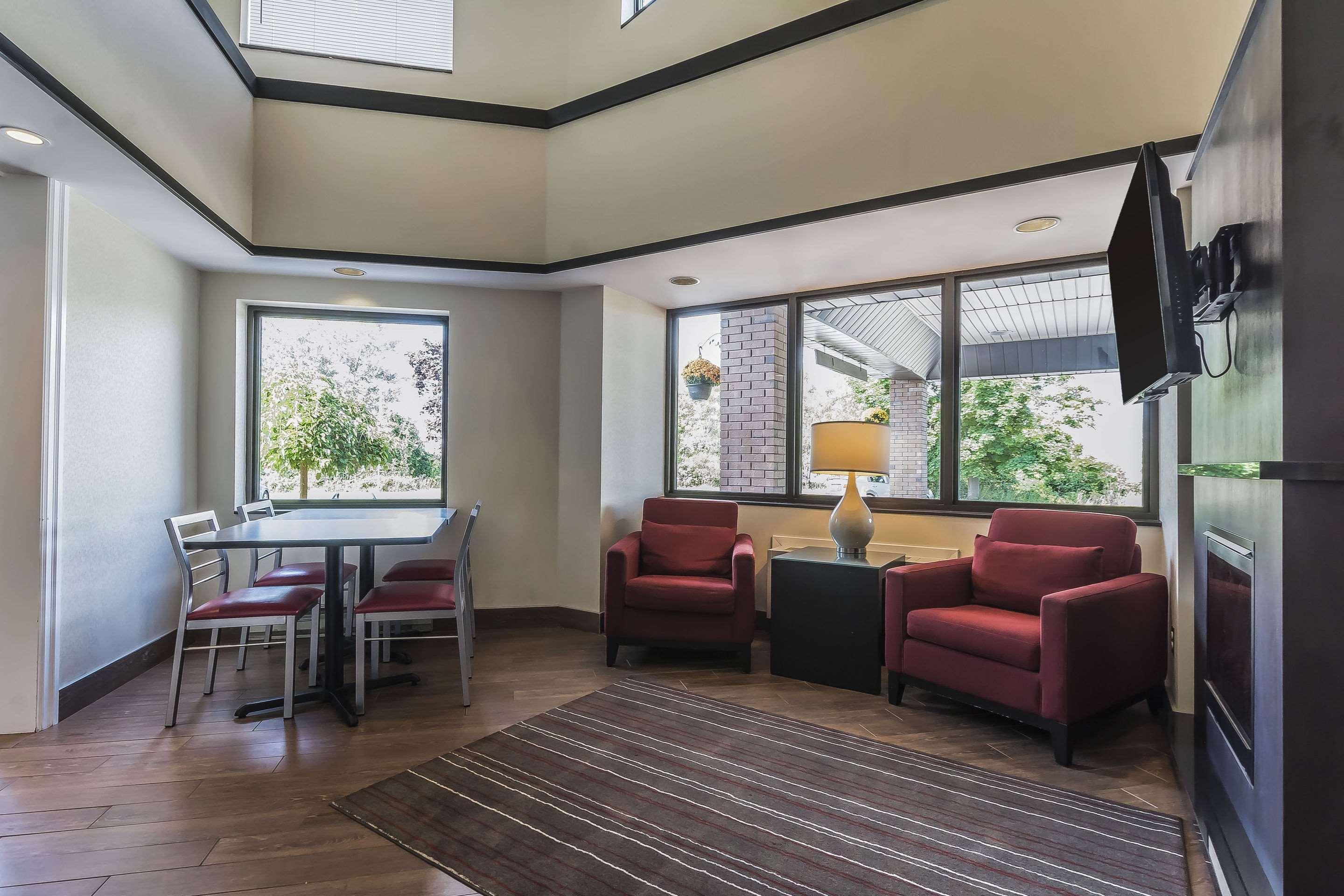 Comfort Inn Кобург Экстерьер фото