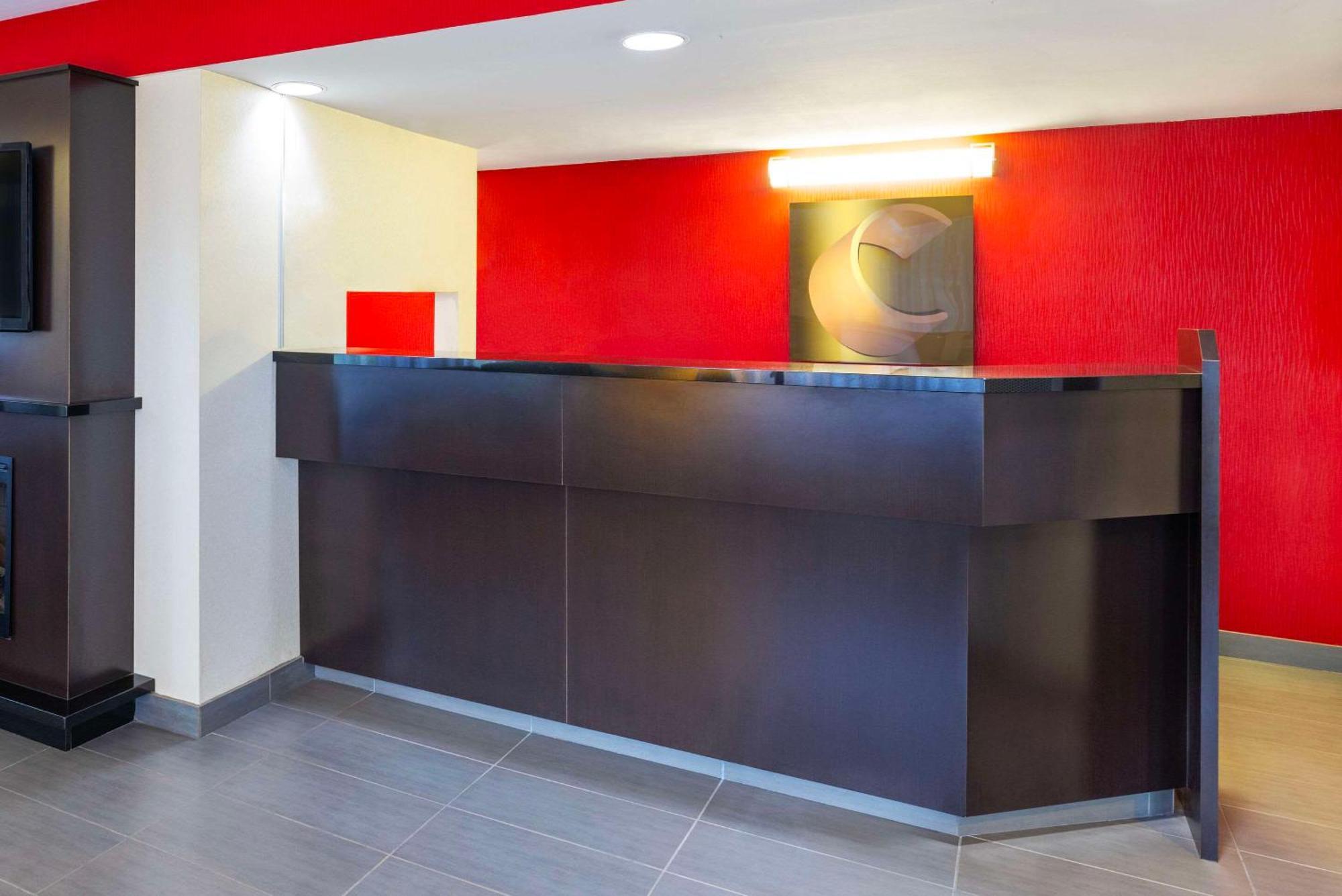 Comfort Inn Кобург Экстерьер фото
